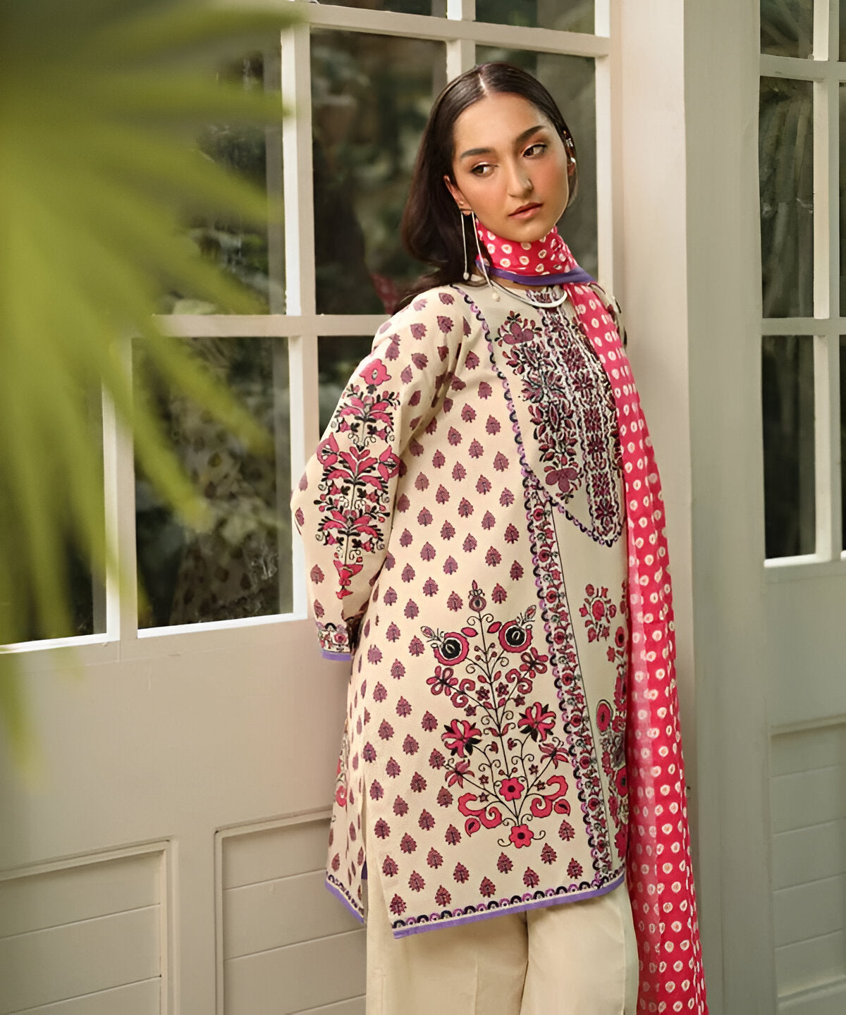 Orchid Charm 2 PC Suit