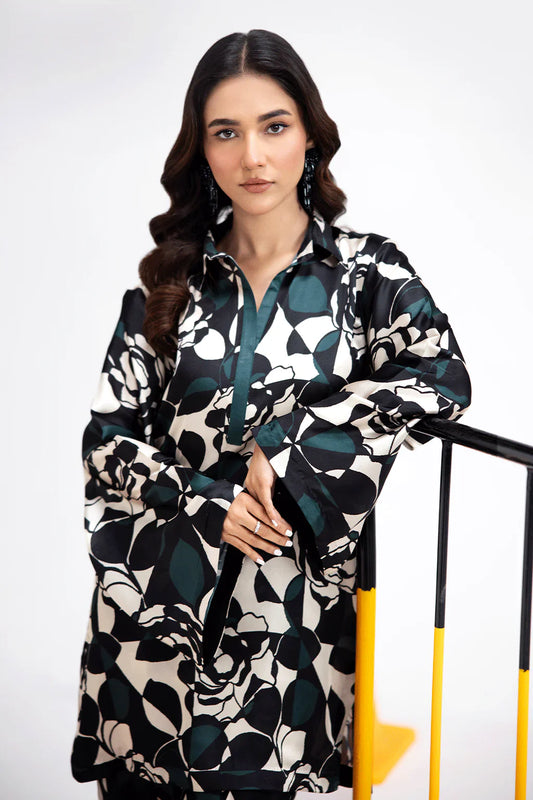 Monochrome Bloom 2PC Suit